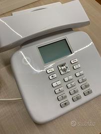 Telefono con SIM cellulare - anziani