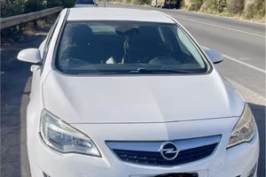 Opel Astra J Elective 1.7 cdi 110 CV.