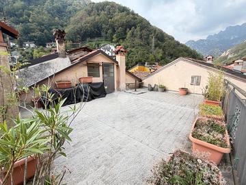CASA SEMINDIPENDENTE A ERVE