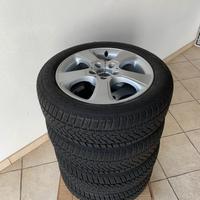 Cerchi lega e pneumatici invernali Mercedes A e B