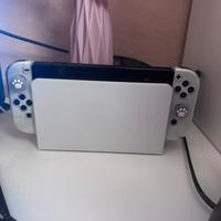 Nintendo Switch Oled + Mario Kart 8