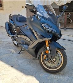 Yamaha Tmax 560  Tech Max 