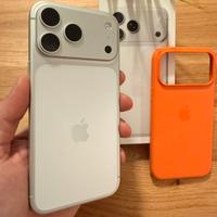 iPhone 17 Pro Max 256 Silver con Apple Care+