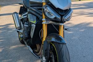 Triumph Speed triple 1200 RS