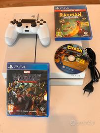 PS4 Glacier White 500GB + 3 giochi