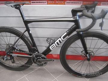 BMC SLR01 ROAD CARBON SRAM RED 12V AXS RUOTE USATA