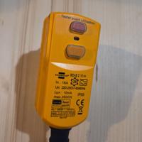 Spina shucko con differenziale 10ma 16a ip55