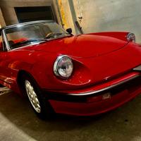 Alfa Romeo duetto quadrifoglio