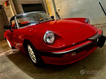 Alfa Romeo duetto quadrifoglio