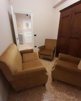 Coppia poltrone + divano vintage