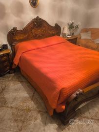 Camera da letto in legno