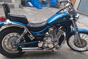 suzuki intruder 750