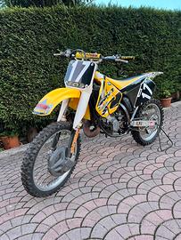 Suzuki rm 125