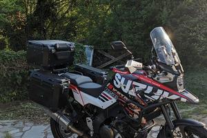SUZUKI V-STROM 1050 XT