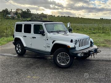 Jeep wrangler sahara 2.2