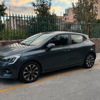 Renault Clio Autocarro