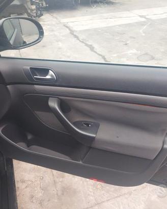 Alzavetro elettrico anteriore dx vw golf 5