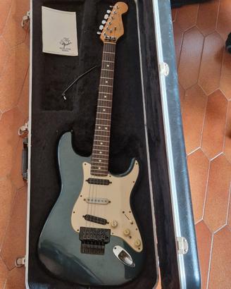 fender stratocaster 84