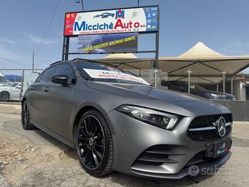 MERCEDES CLASSE A 200D PREMIUM GRIGIO MAGNO DESIGN