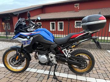 BMW F850