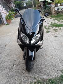 t max