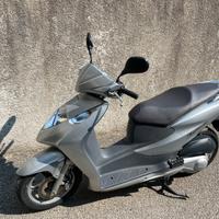 Honda Dylan 150