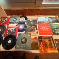 Lotto di 18 45 giri come da foto misti