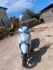 sh 300 in perfette condizioni