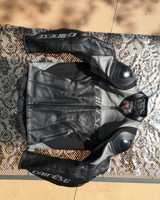 giacca moto 46 dainese come NUOVA pelle