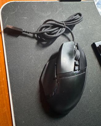 mouse Razer Basilisk, no dongle e no base ricarica