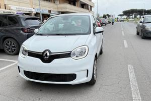Renault Twingo 65 CV LIMITEED LED NAVI BLUETOOTH P