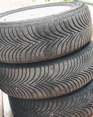 gomme Michelin con cerchioni compresi 215/60/r16