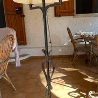 Lampada  antica in ferro battuto