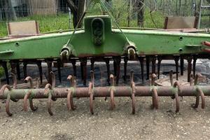 Estirpatore rotativo orientabile Scaravella