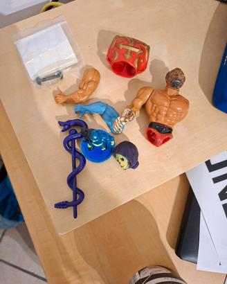 trap jaw MOTU timbrino 1985 + parti Motu vintage