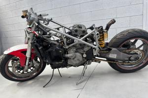 Ducati superbike 749