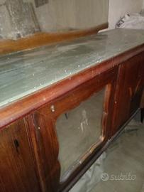 buffet vintage con specchiera