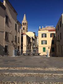 Alghero bilocale pressi bastioni