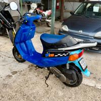 Piaggio zip 50 guidabile 14 anni 2 tempi con targa