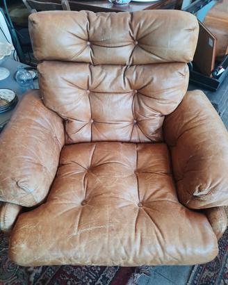 Poltrona in pelle vintage "TOBIA SCARPA"