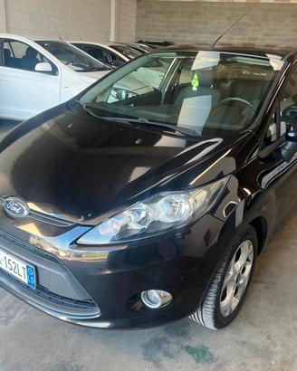 Ford Fiesta Ikon 1.2 60CV 5 porte