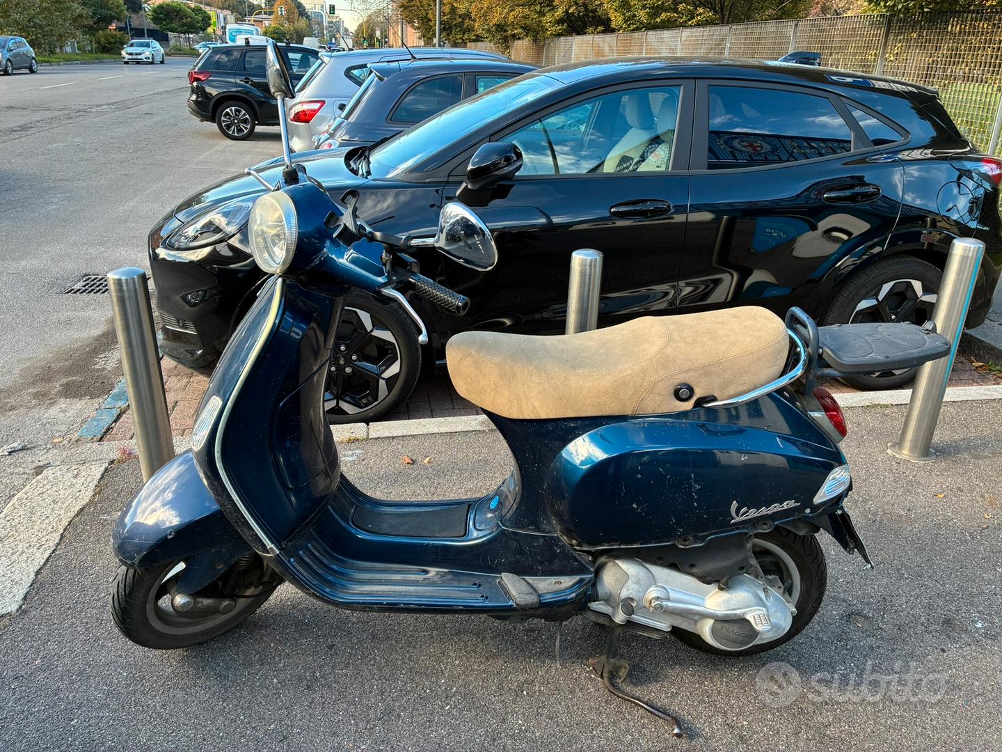 Vespa lx 125 Blu Moto e Scooter In vendita a Milano