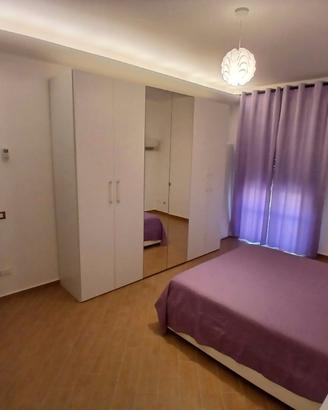 Vendita di Trivani più cucina e bagno, come nuovo