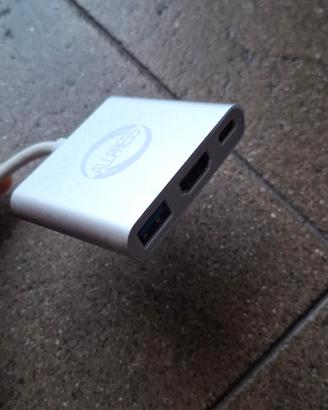 Adattatore multiporta "3 in 1"