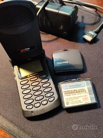 Cellulare Motorola StarTac + Charger+ 2 Batterie