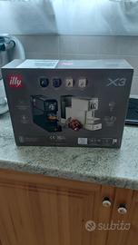 Macchina caffe espresso illy