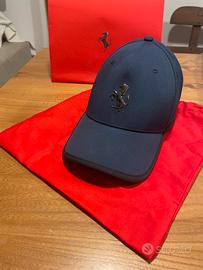Cappellino da Baseball Originale negozio Ferrari