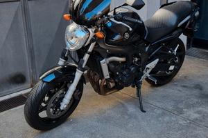 Yamaha FZ6 600