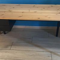 Scrivania ikea
