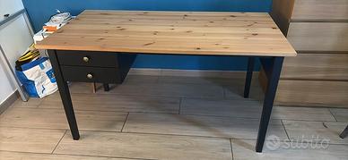 Scrivania ikea